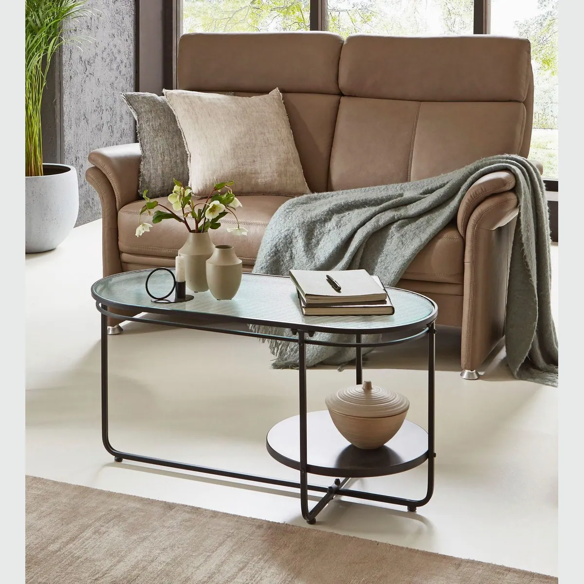 HAKU Couchtisch, oval, Metall Schwarz, Ablage aus Sicherheitsglas — 90 x 42 x 49 cm 5